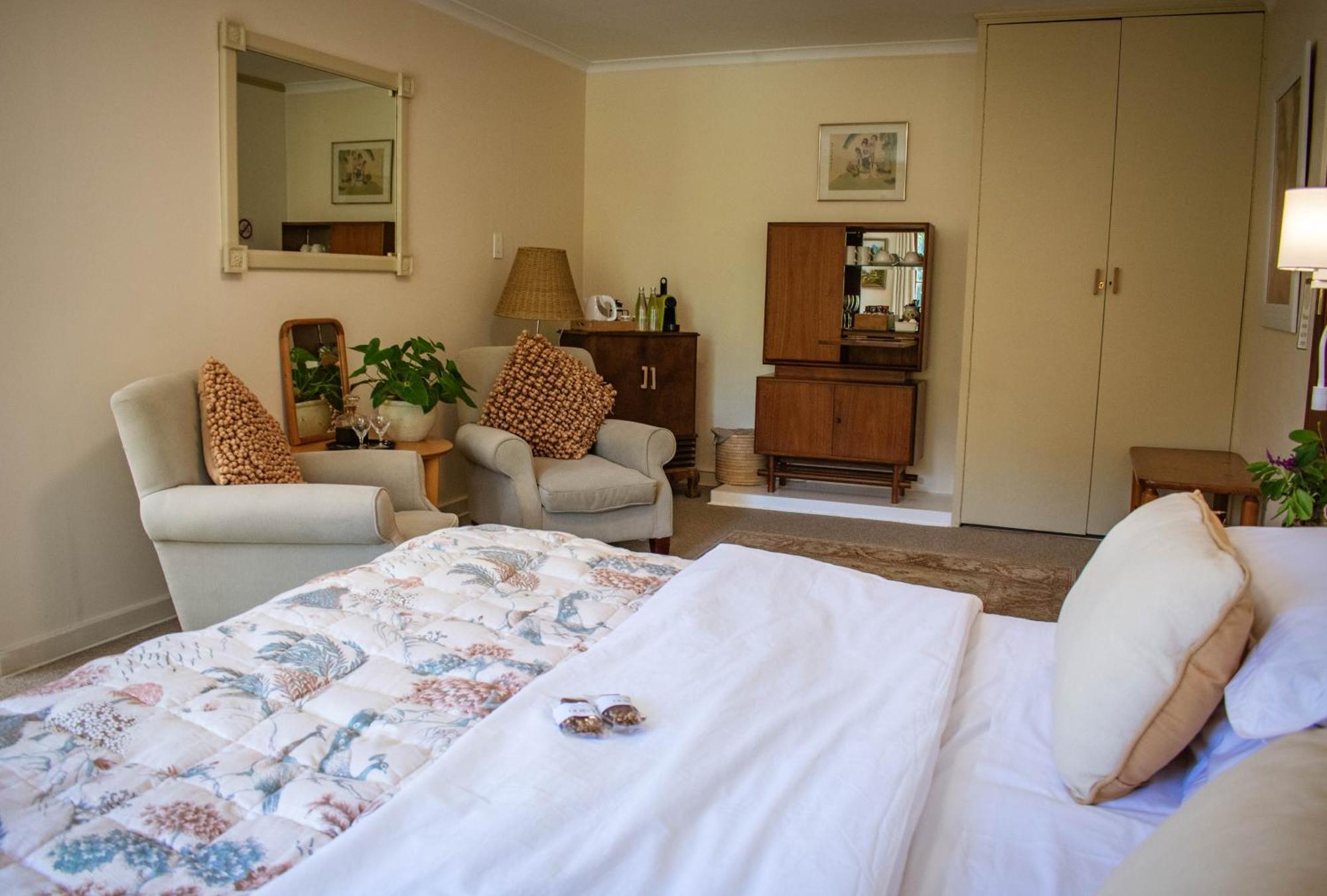 5 Seasons Guest House Stellenbosch Exterior photo